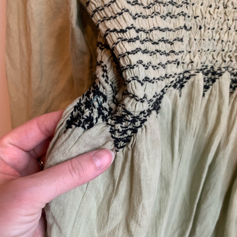 Free people smocked boho blouse - Picture 2 of 9
